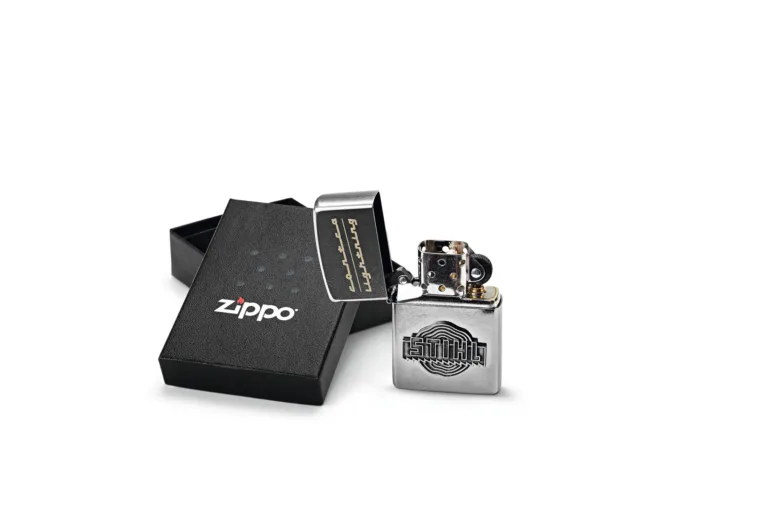 Zapalovač "Zippo" Stříbrná