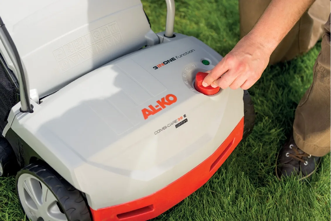 Elektrický vertikutátor AL-KO 38 E Combi Care