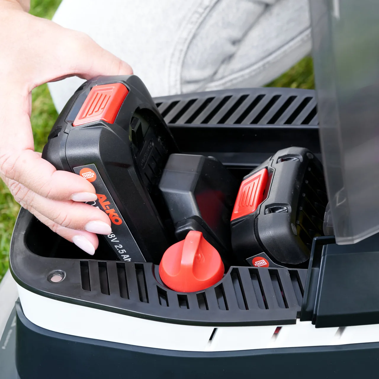 Akumulátorová travní sekačka AL-KO 3.22 Li Easy 18V SET