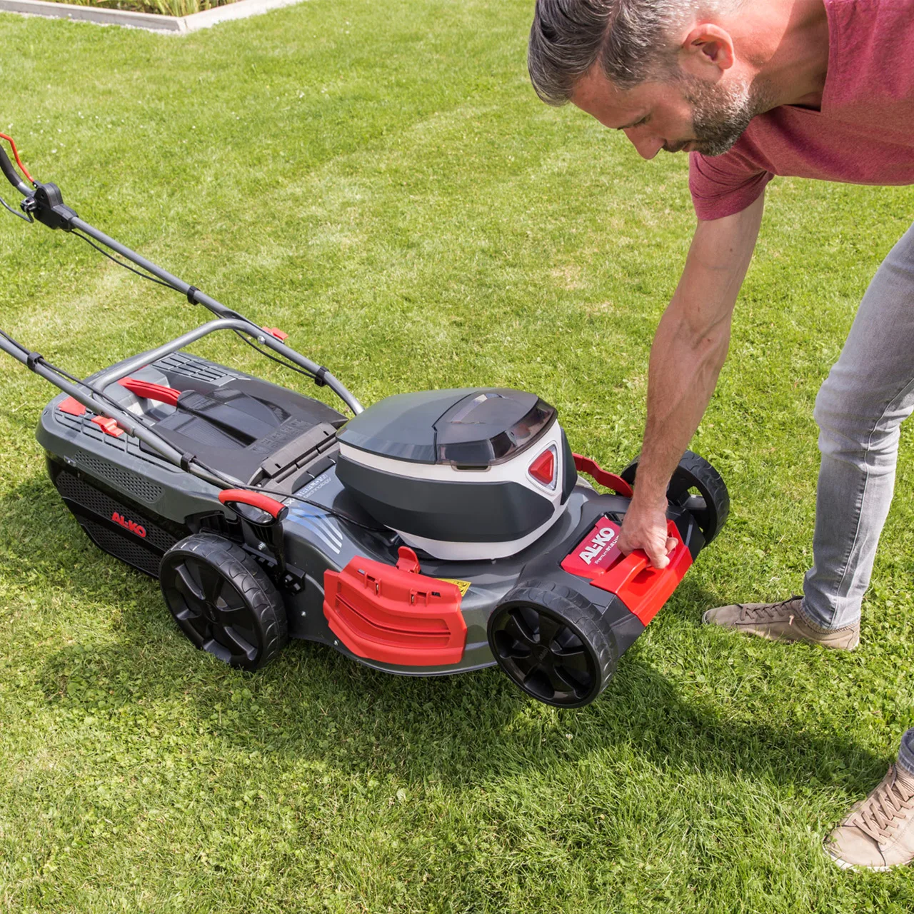 Akumulátorová travní sekačka AL-KO 51.2 Li VS-W Premium 36V