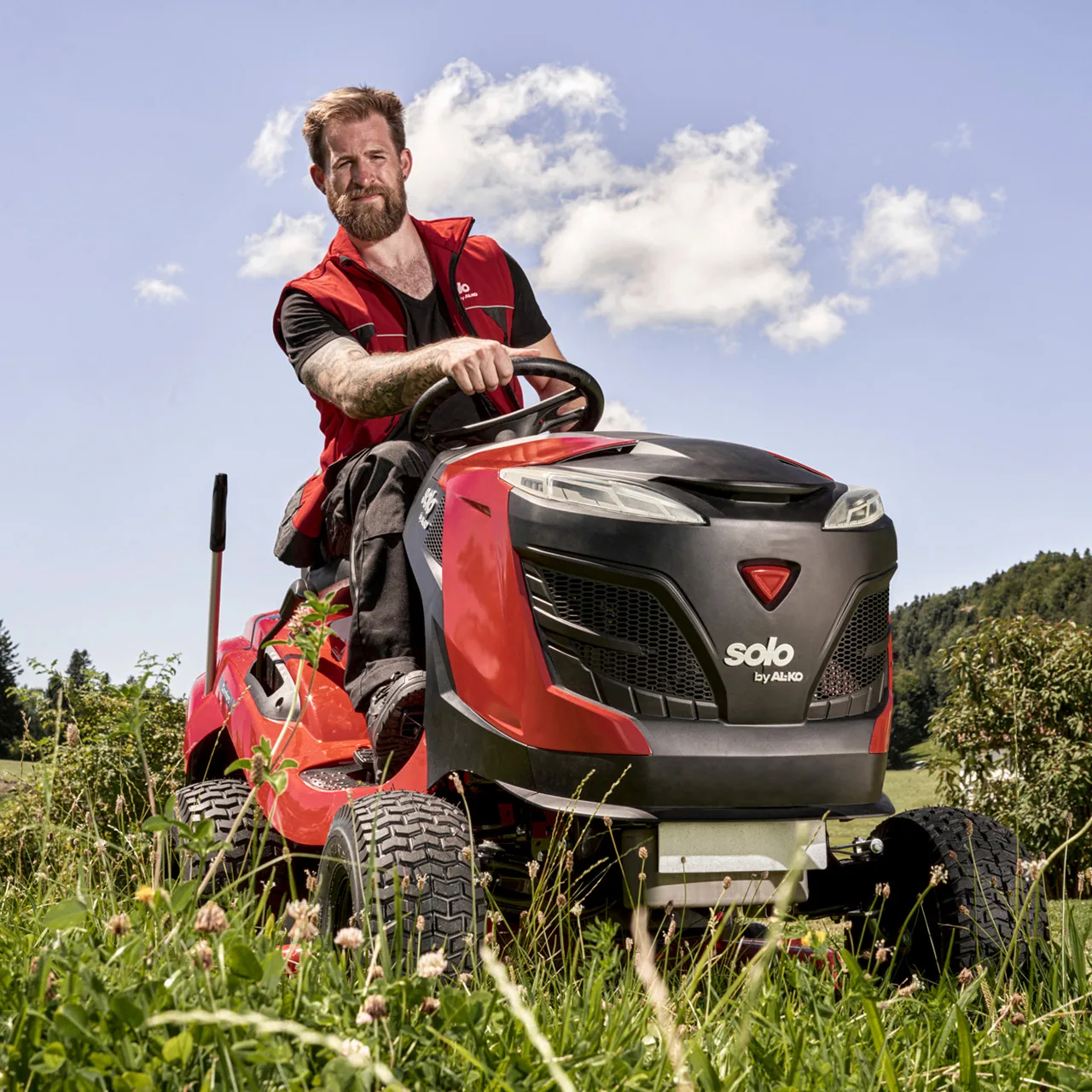 Benzínový zahradní traktor solo® by AL-KO T 18-93.4 HD-A V2 Comfort