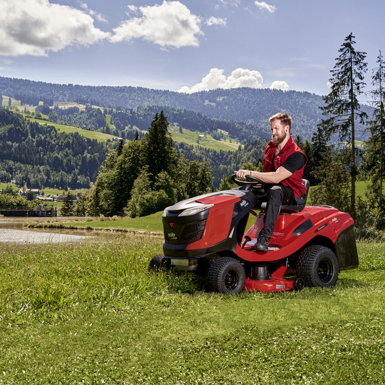 Benzínový zahradní traktor solo® by AL-KO T 18-93.4 HD-A V2 Comfort