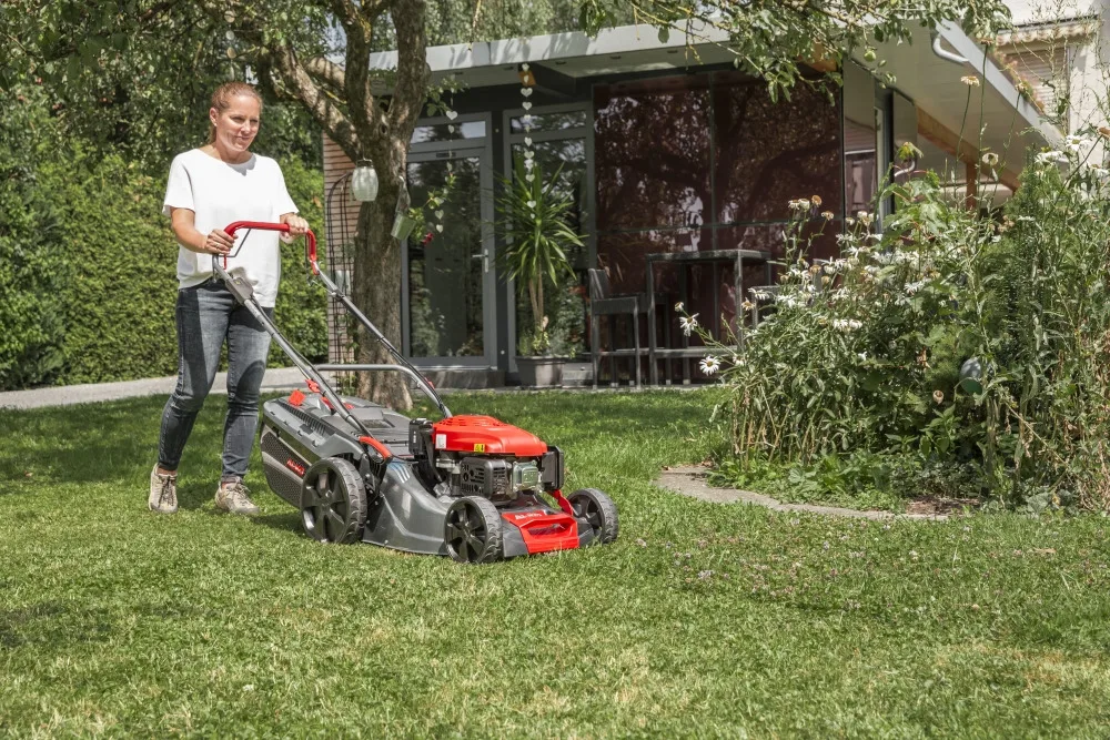Benzínová travní sekačka AL-KO 46.0 SP-A Comfort