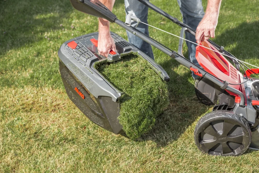 Benzínová travní sekačka AL-KO 46.0 SP-B Comfort