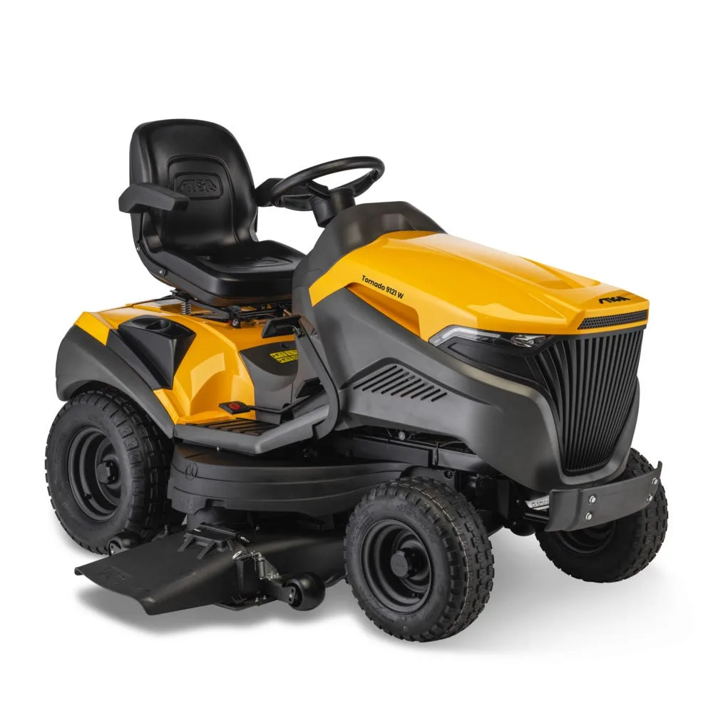 Benzínový zahradní traktor STIGA Tornado 9121 W